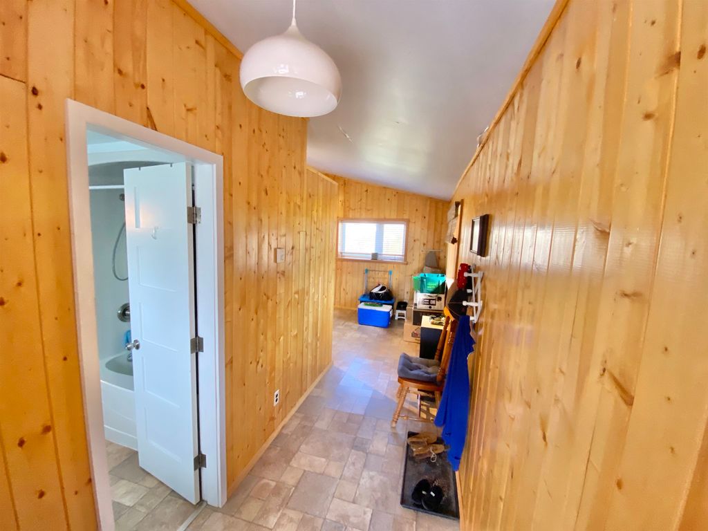 listing image 1107696925100958318