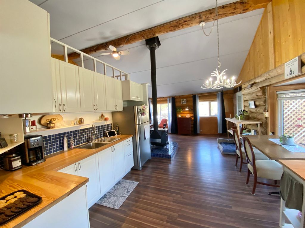 listing image 1105736597356166483