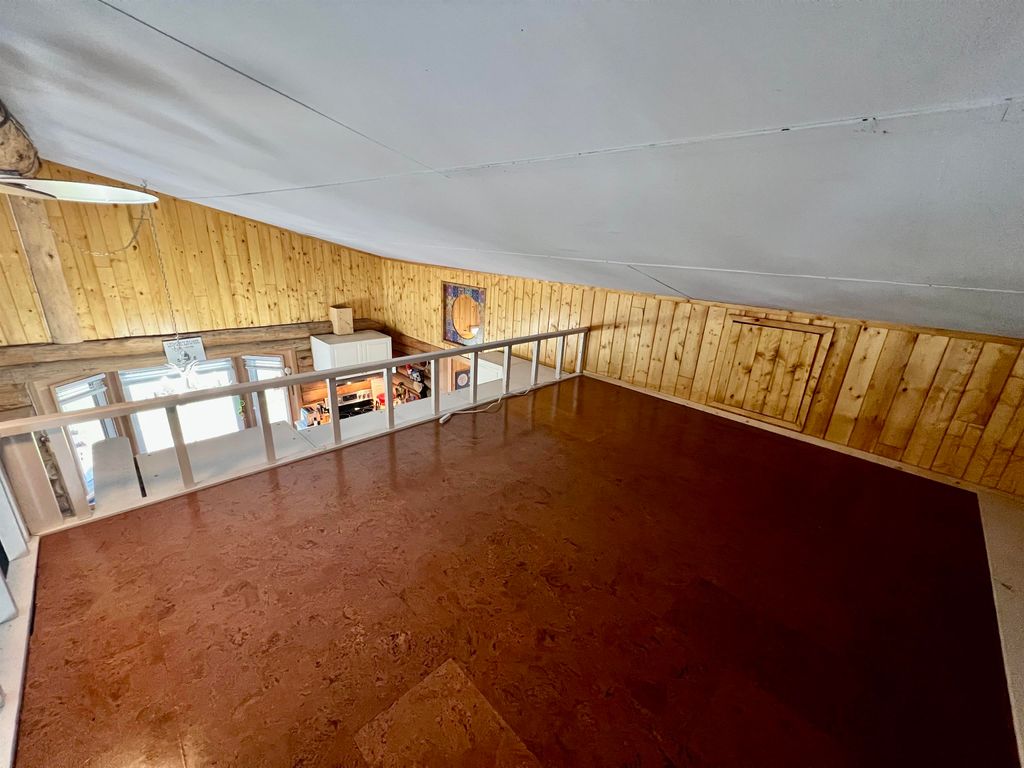 listing image 1101683107348306155
