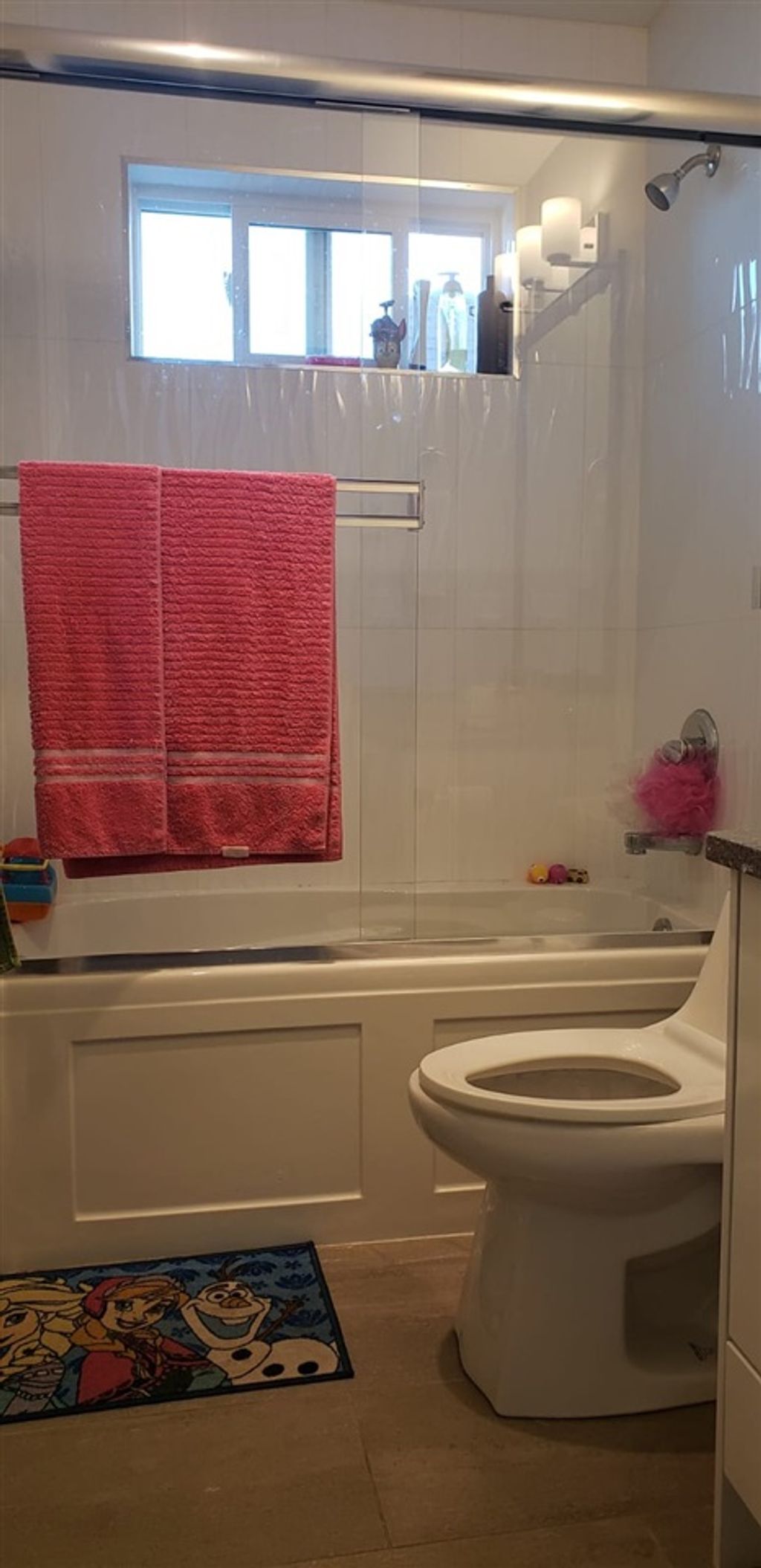 listing image 1104300288619406009