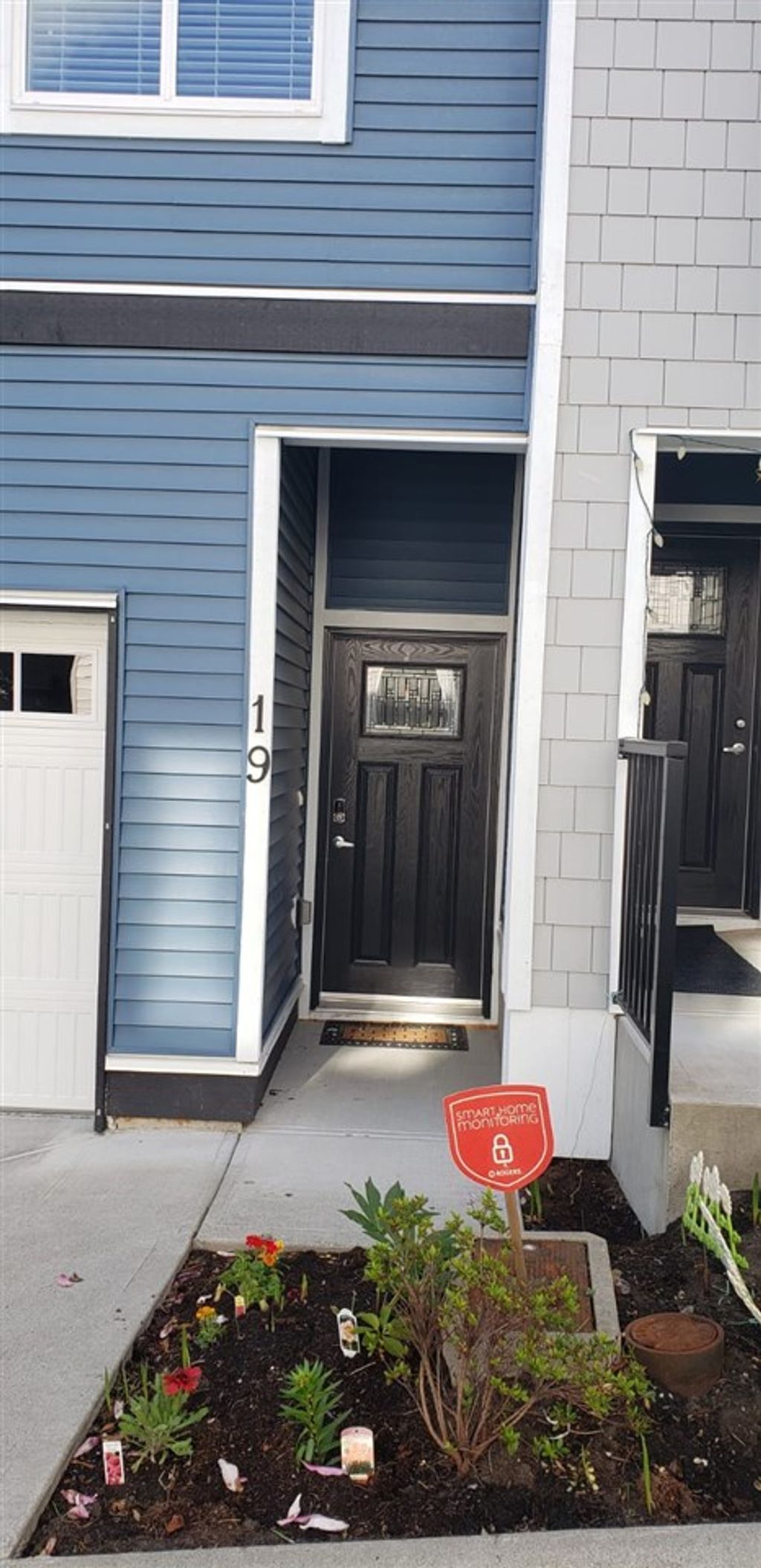 listing image 1106089639518358149