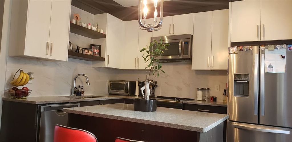listing image 1103072081047164968