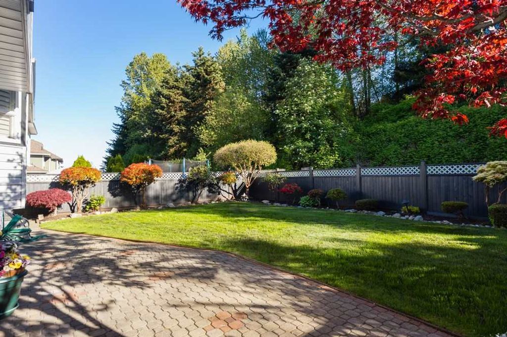 listing image 1109069562724963041