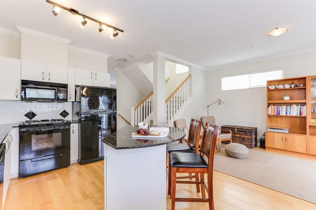 listing image 1109826291910023224