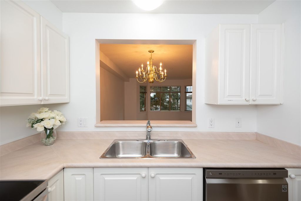 listing image 1100974954987291463