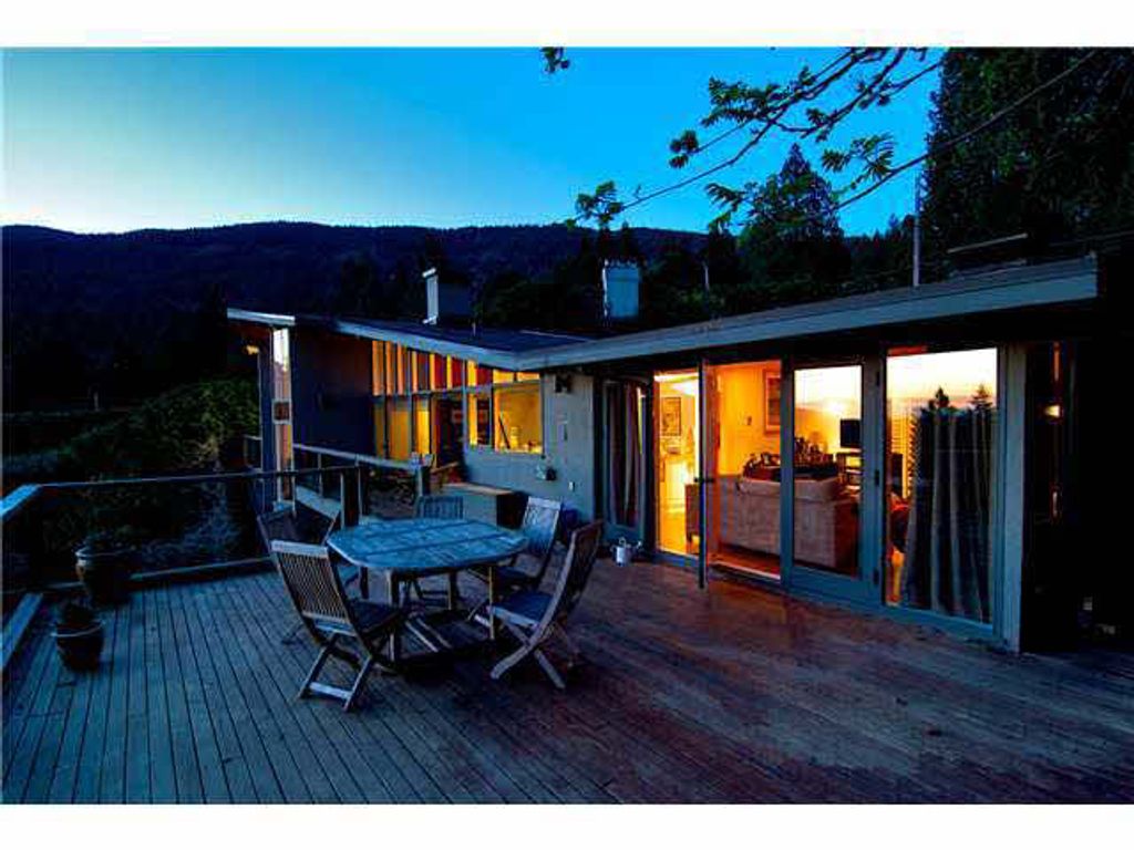 listing image 1104158931072154592