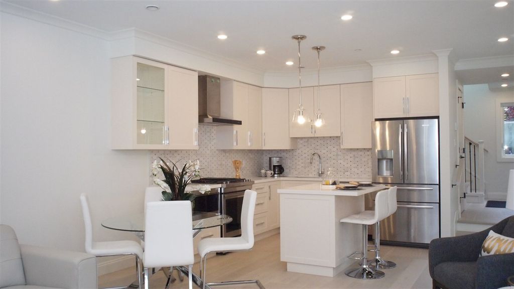 listing image 1105160795642047453