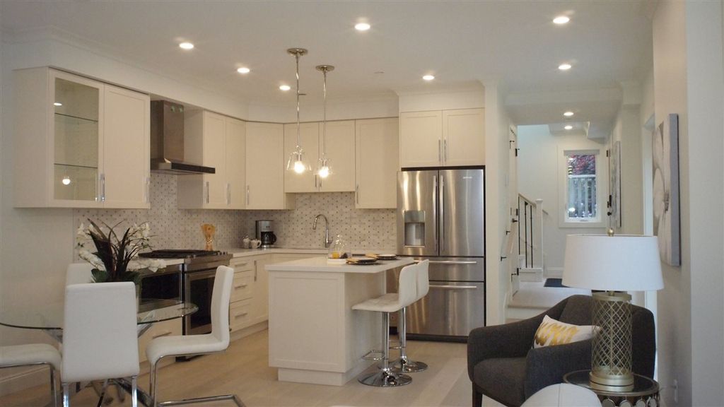 listing image 1104149054541669712