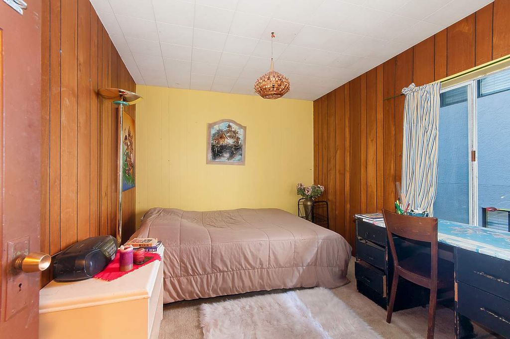 listing image 1107126843344065099