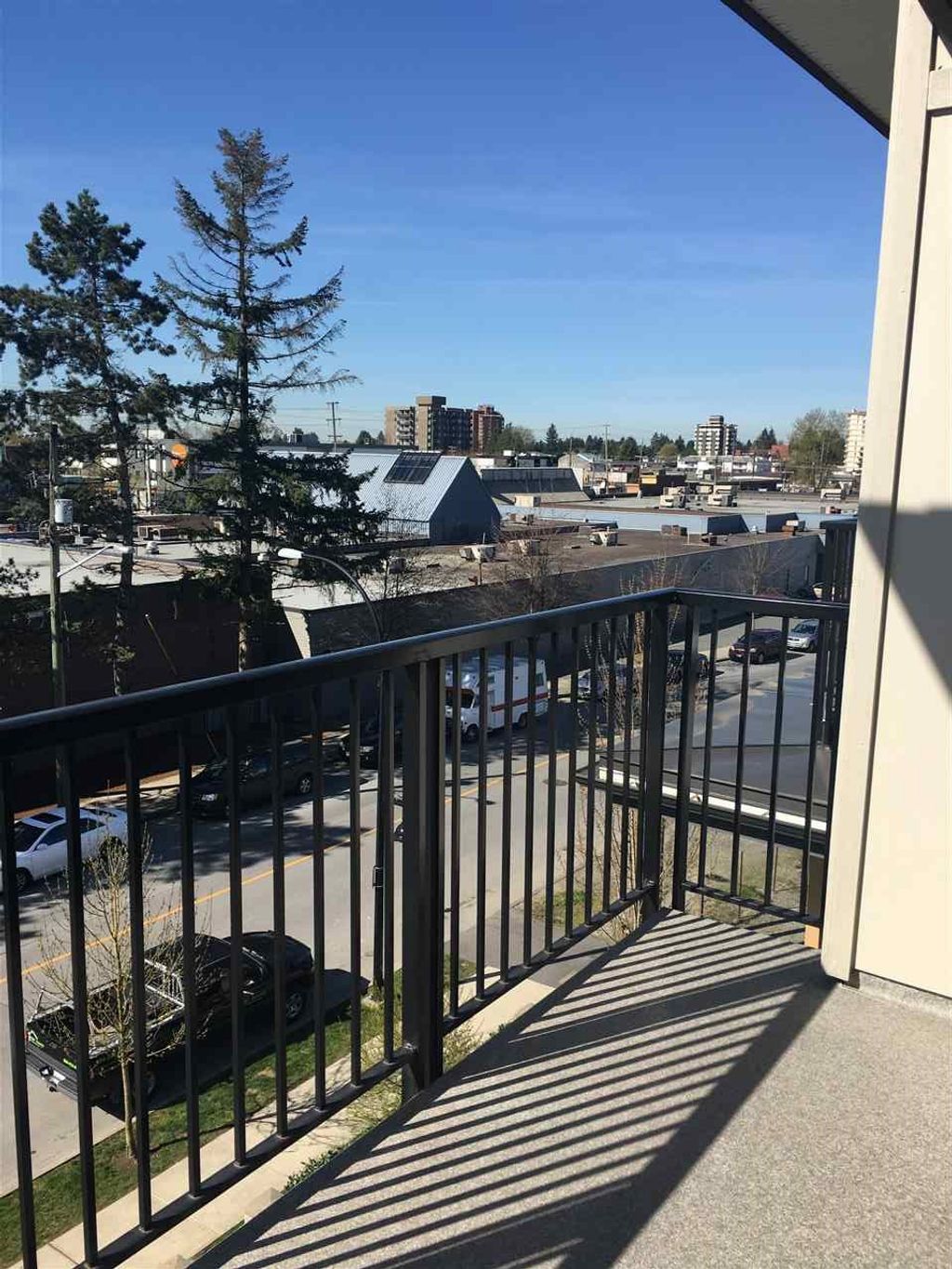 listing image 1103359820241424551