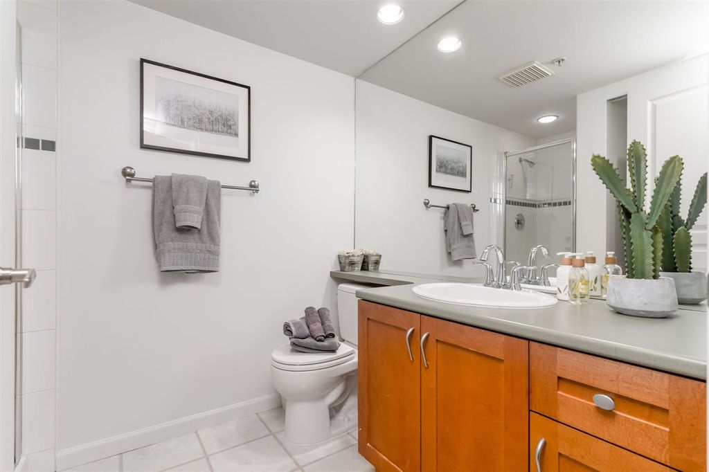 listing image 1107465892386690986