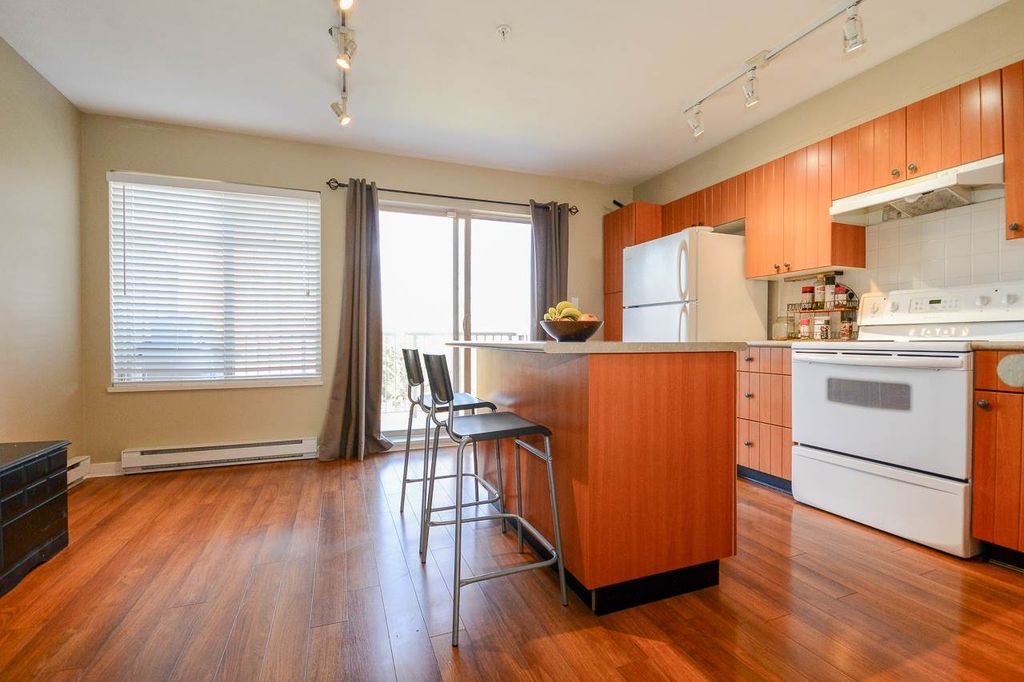 listing image 1100862412240505490