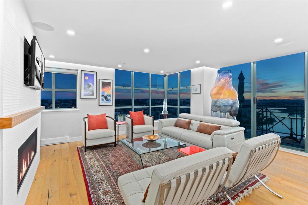 listing image 1107965952444676762