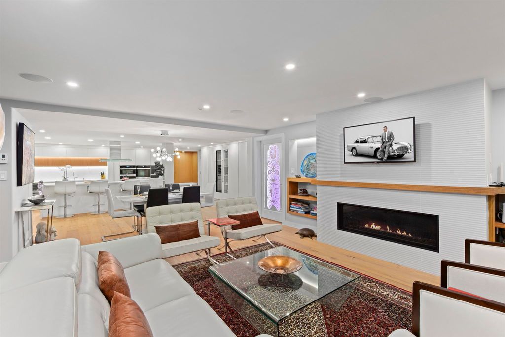listing image 1104768191550906249