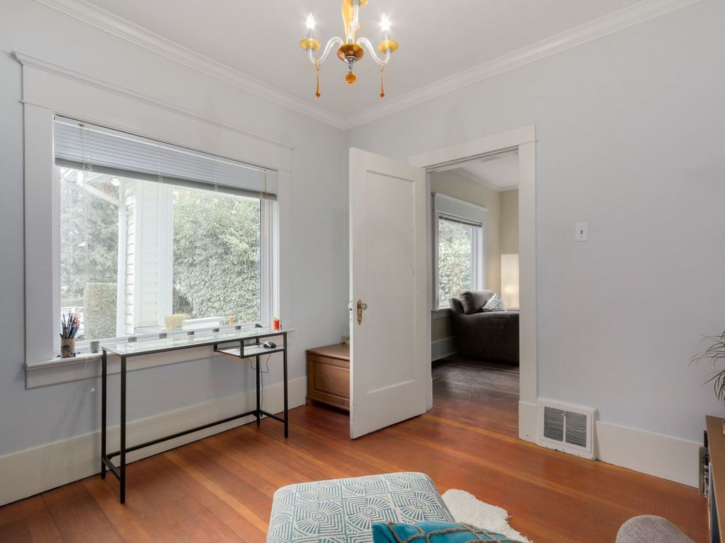 listing image 1107348438080854085