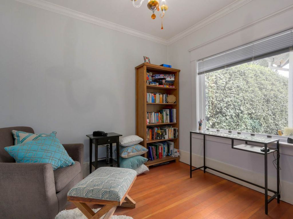 listing image 1105789414971322600