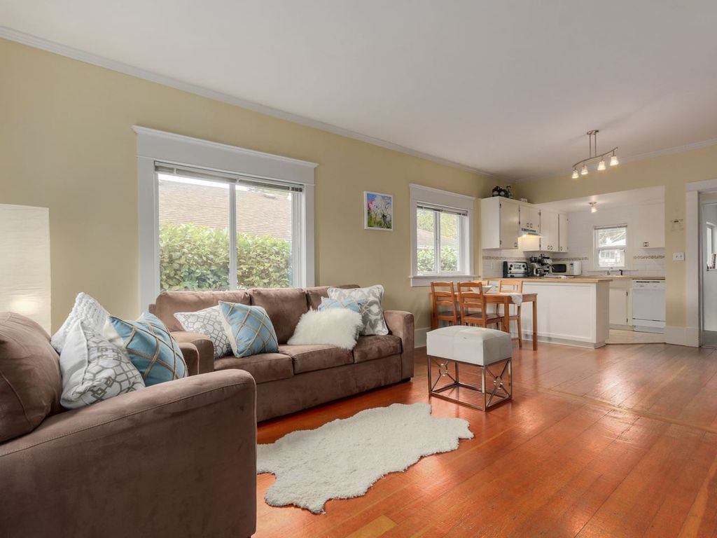 listing image 1109186672886069265