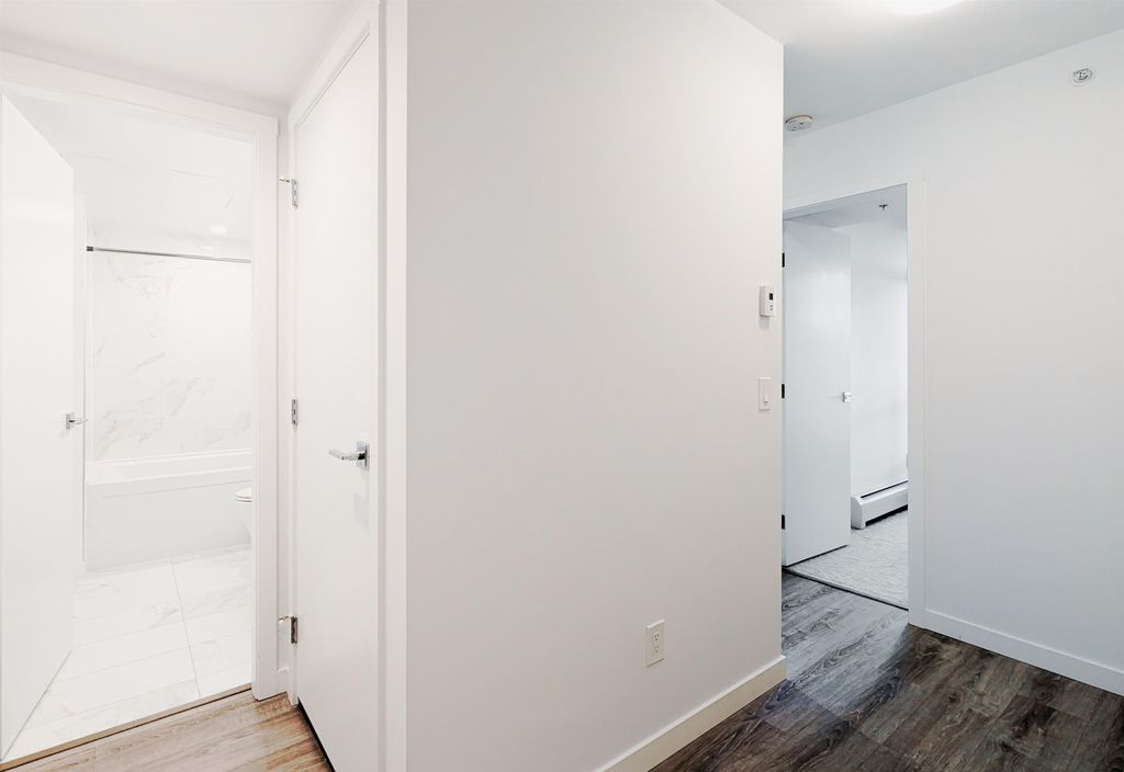 listing image 1101227372734916053