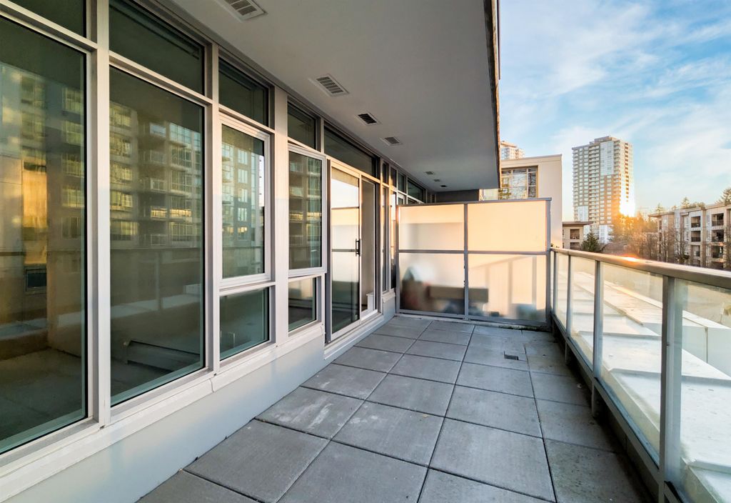 listing image 1100083676169623506