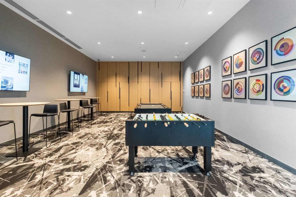 listing image 1106582290695912119