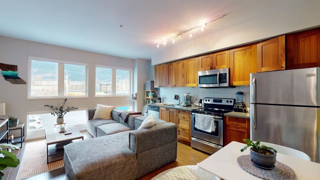 listing image 1101802117438094319