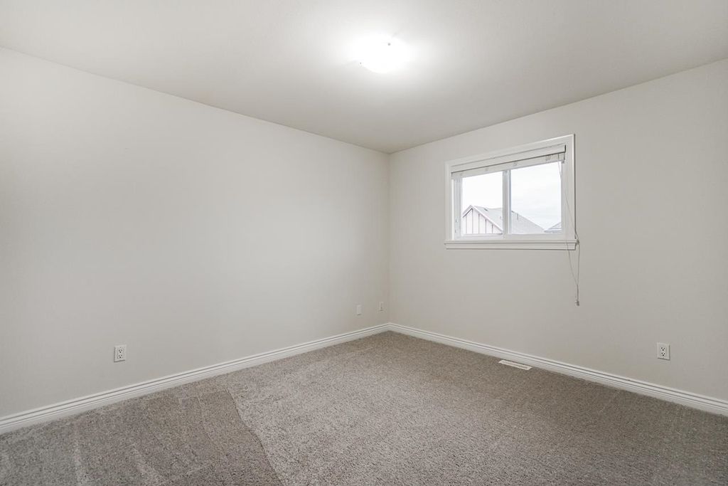 listing image 1106952170159121048