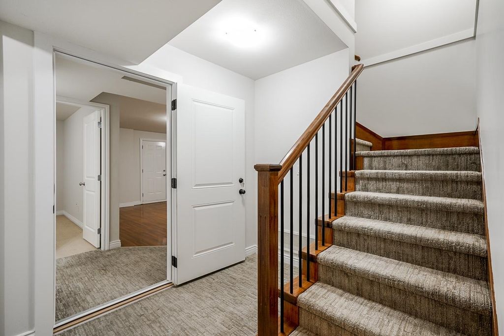 listing image 1100870018871723427