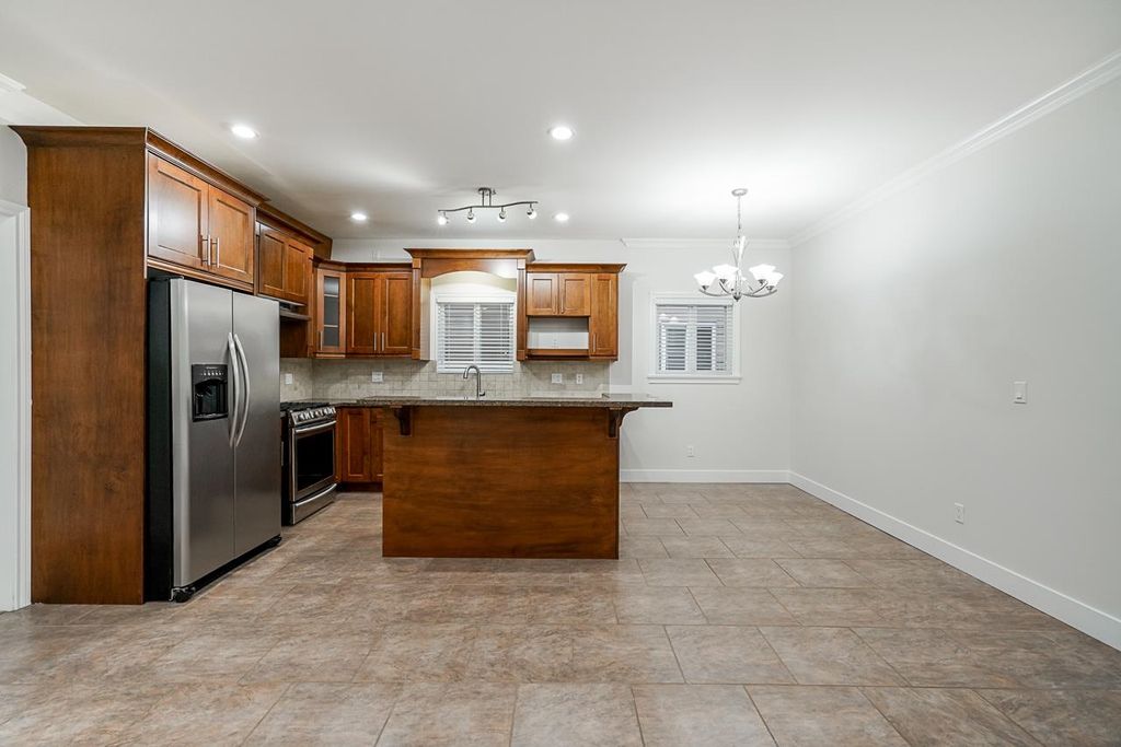 listing image 1105465670181213660