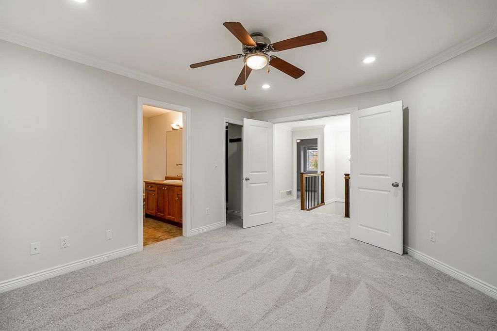 listing image 1102717229562988891