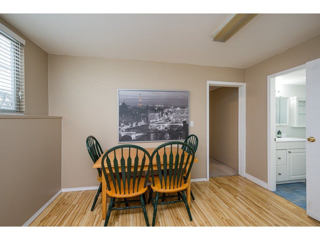 listing image 1100008514072446501
