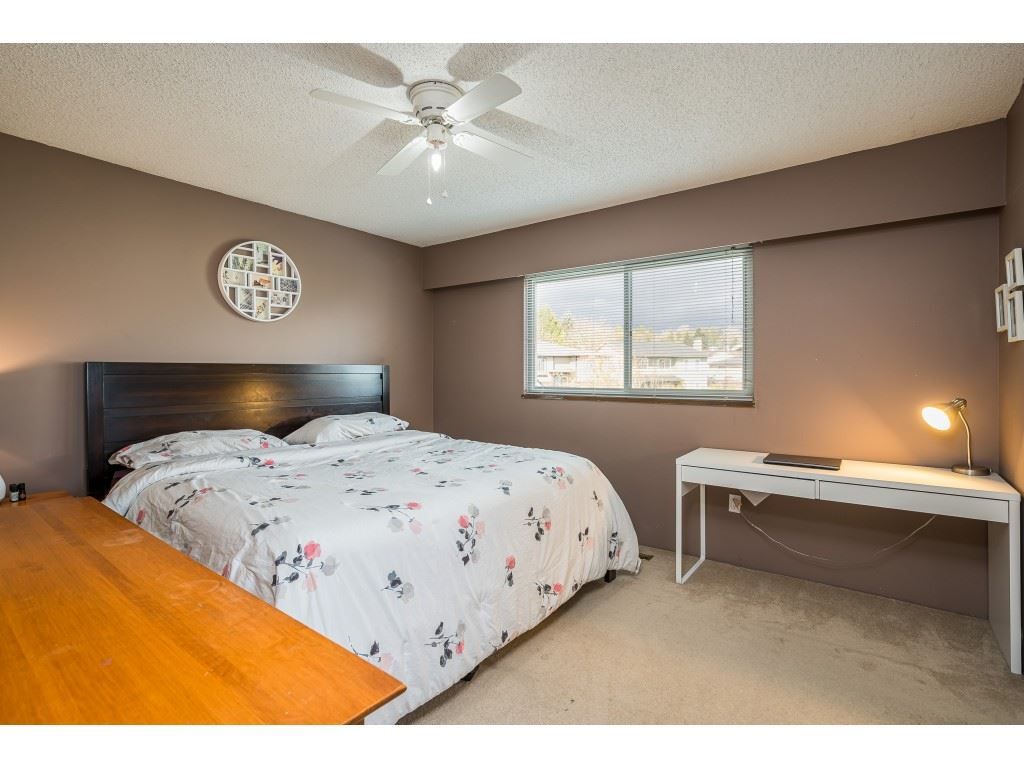 listing image 1101598549212379633