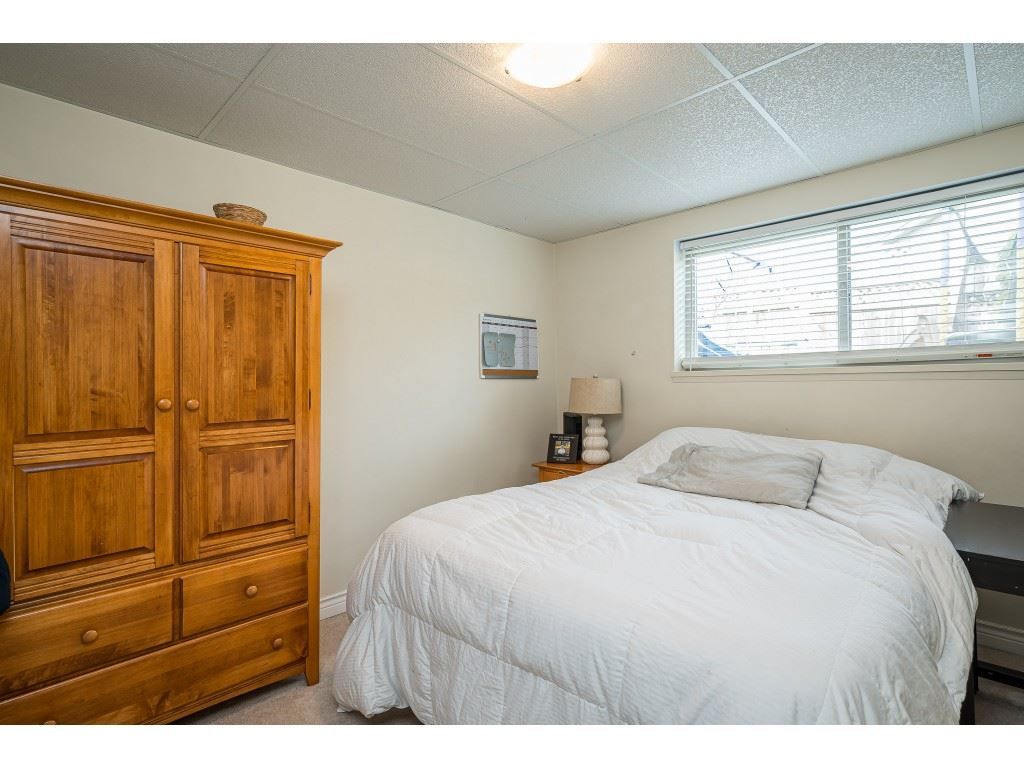 listing image 1103307681310929184