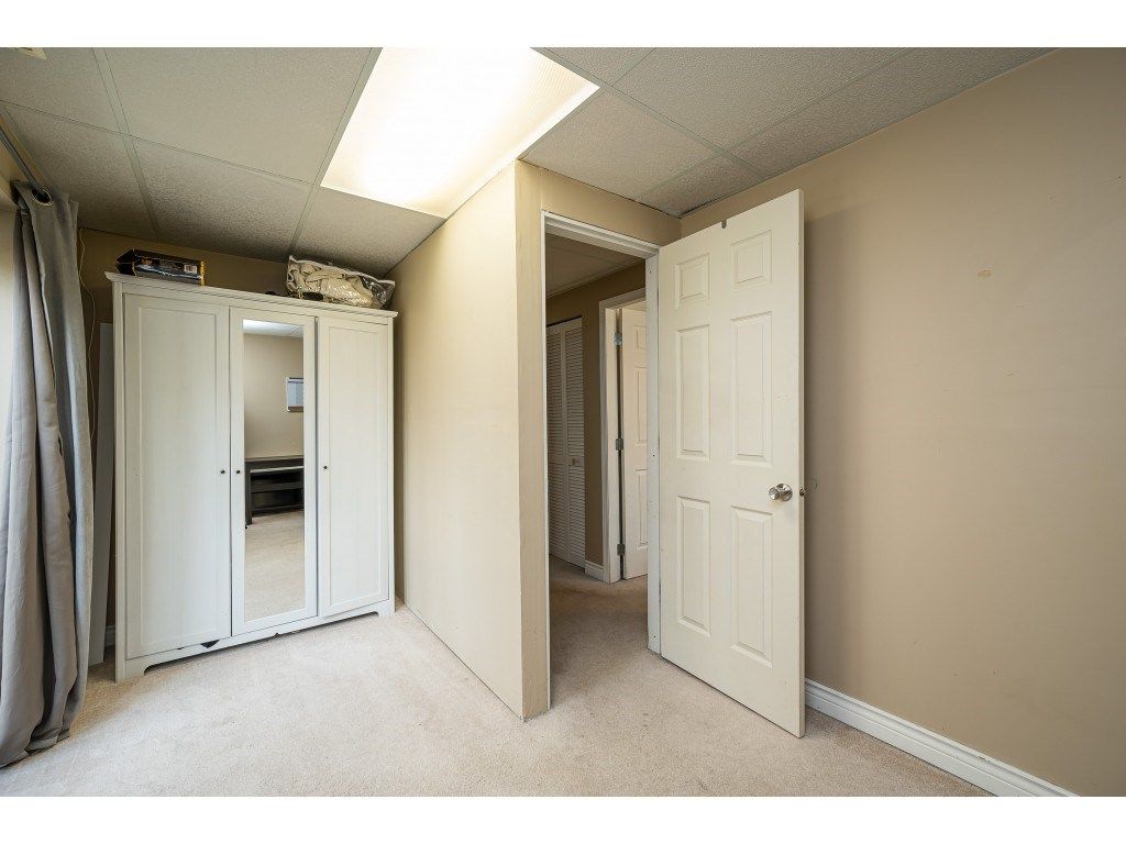 listing image 1105527239529489013