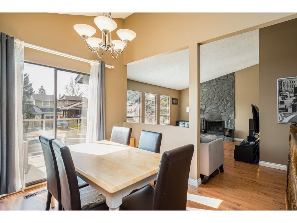 listing image 1103856242545246802