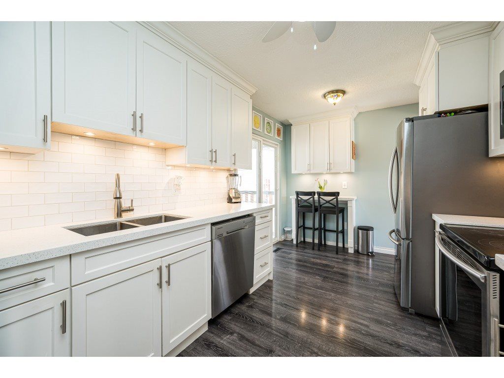 listing image 1103024198937026122