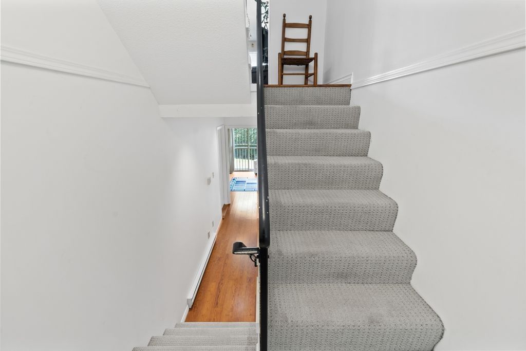 listing image 1100987859334531917