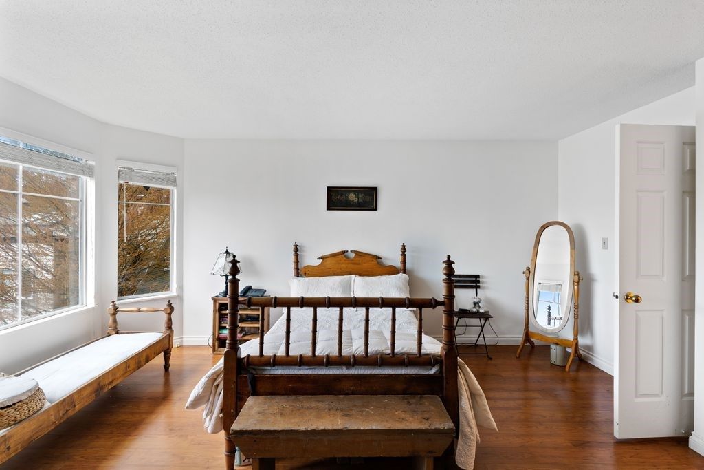 listing image 1108553905355108058