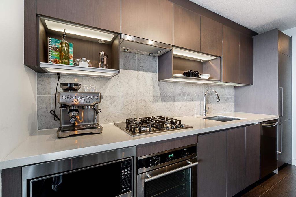 listing image 1101058480087167889