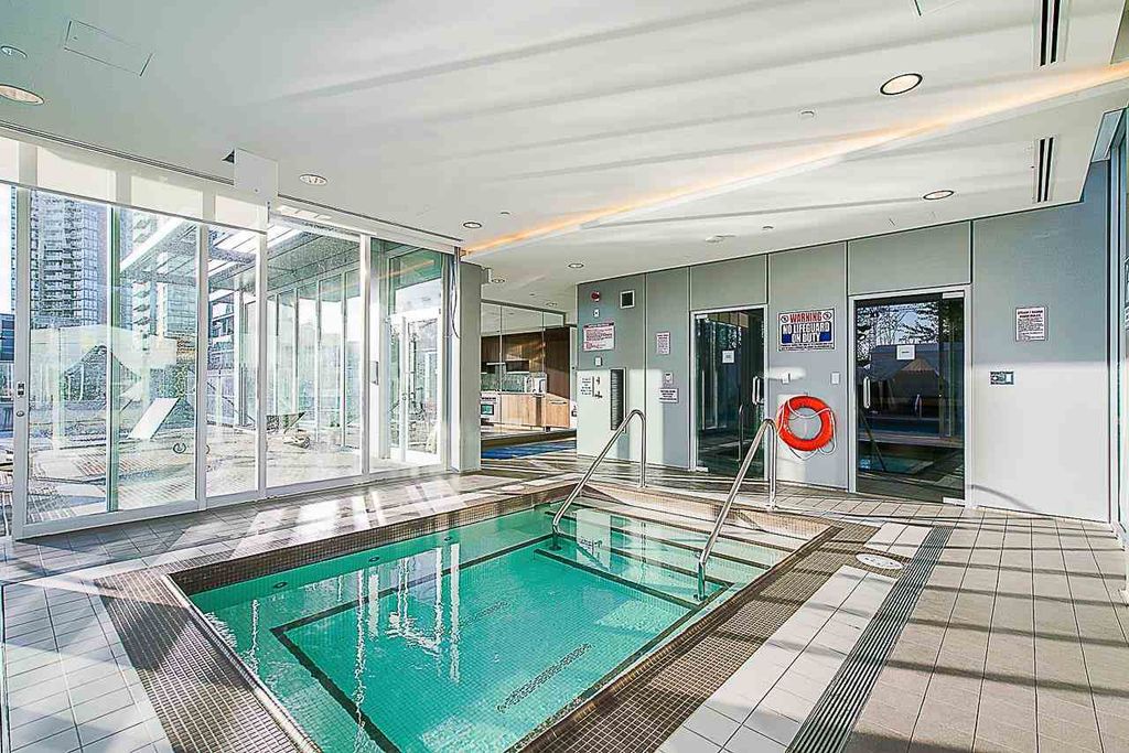 listing image 1100505106220762401