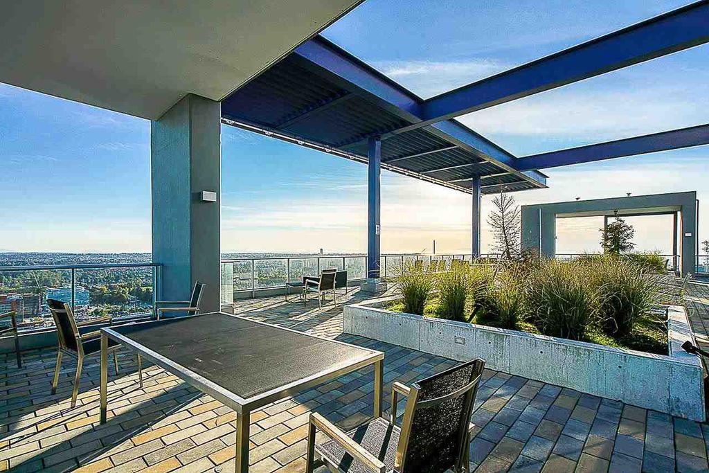listing image 1105928826500631922
