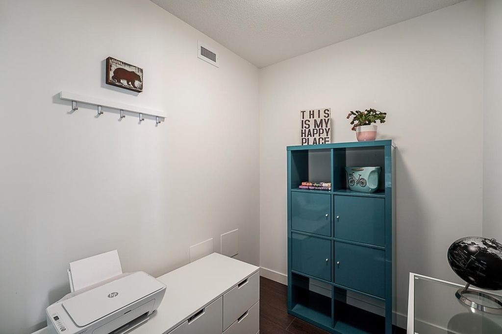 listing image 1108505975498334873