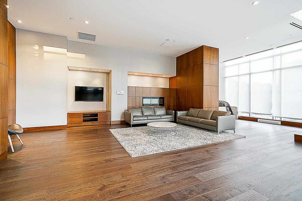 listing image 1106651227227579350
