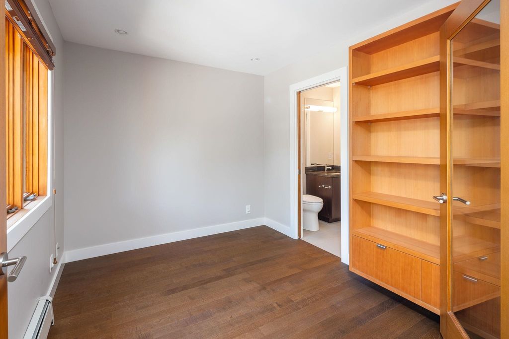 listing image 1102374529042751699