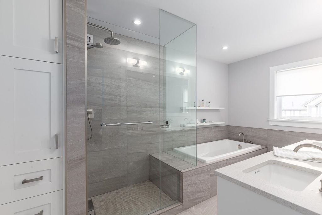 listing image 1107755408487653105