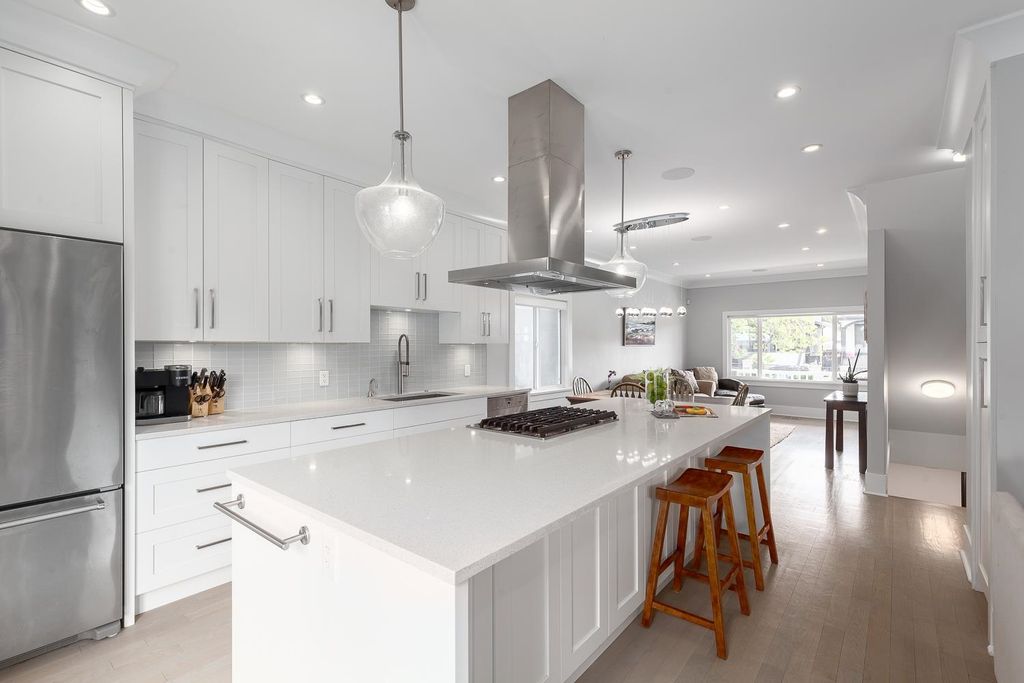 listing image 1107882252789719906