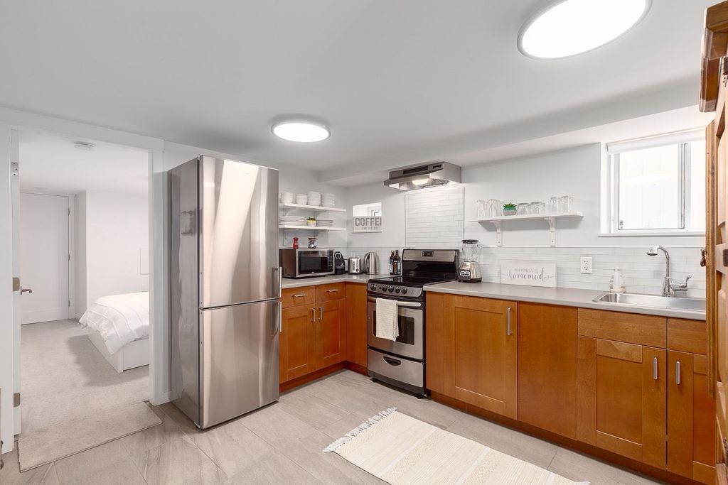 listing image 1109957062926583538