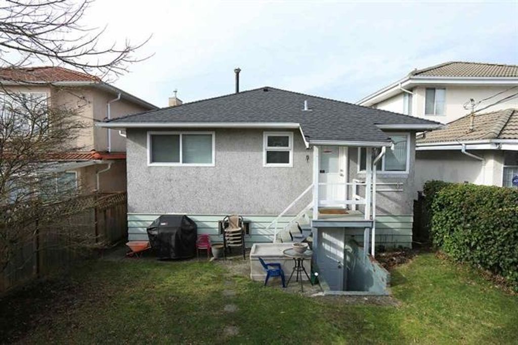 listing image 1105837468230326863