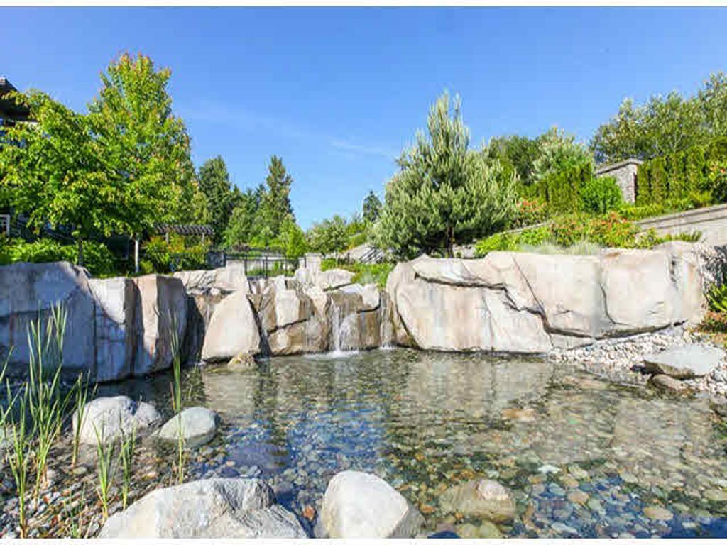 listing image 1102737008545797129