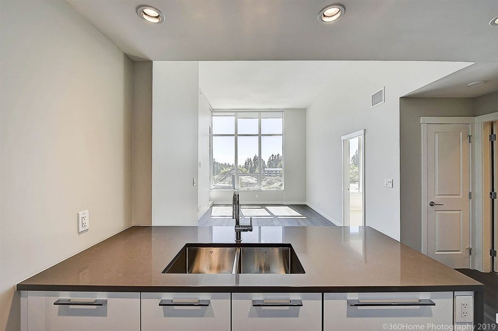 listing image 1100844474394789939