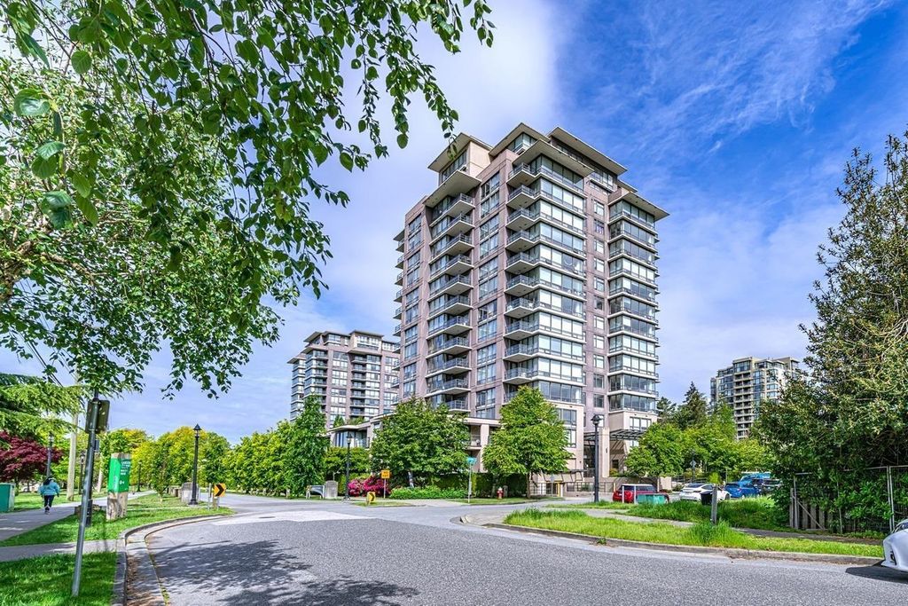 listing image 1109260863520229599